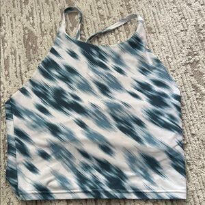 Crop workout tank built in bra
